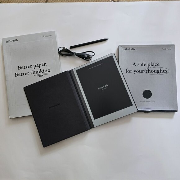 Remarkable 2 Paper Tablet And Book Folio Essentials Bundle - Picture 16 of 16